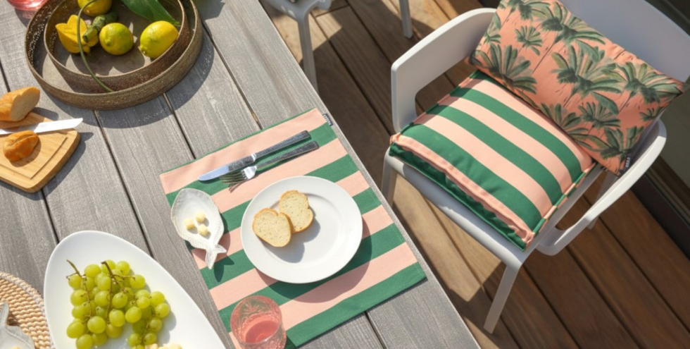  Die  Outdoorserie Riviera Stripe in Green...