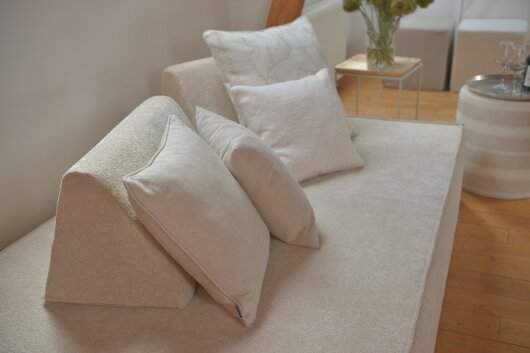H.O.C.K. Keil Rückenlehne für Sofa INDOOR Mitch ca. 70 x 37/35cm schräg Lotte creme col. 902