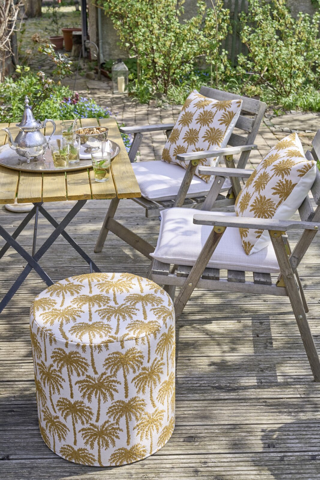 H.O.C.K. Vamosa Palms Outdoor Hocker Pouf ø40x45cm rund maisgelb Palmen