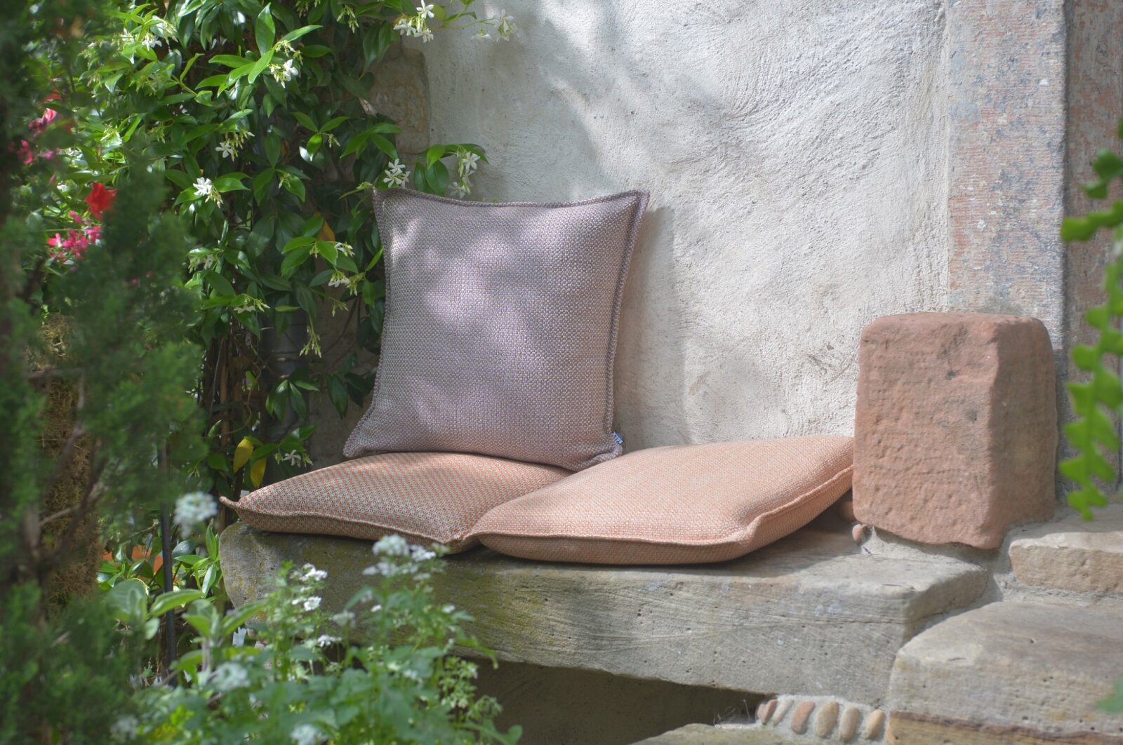 H.O.C.K. Linova Outdoor Sitzkissen BLISS 40x40x6cm orange mit Biese col. 407039
