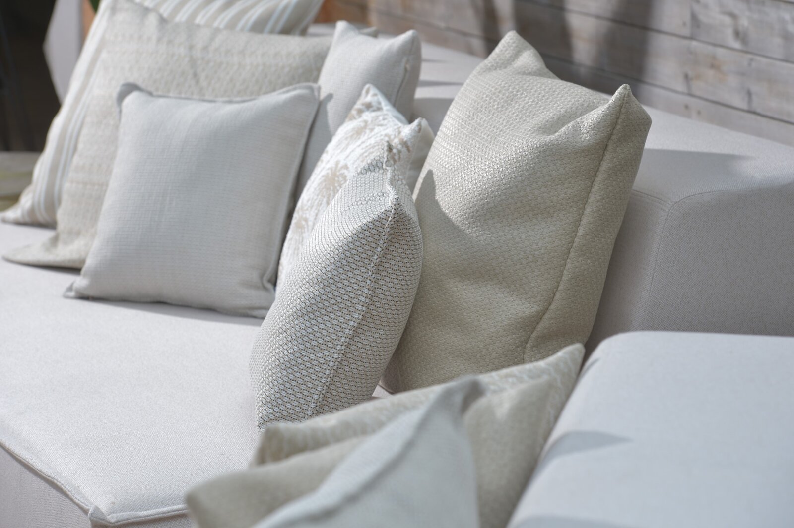 H.O.C.K. Linova Outdoor Sitzkissen BLISS 45x45x6cm natur beige mit Biese col. 407024
