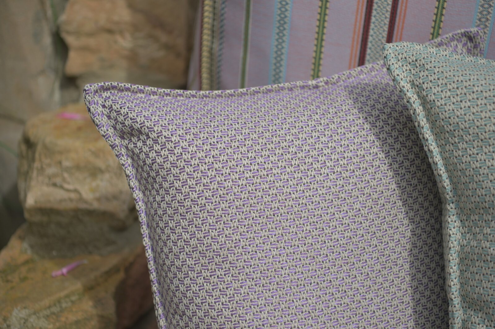 H.O.C.K. Linocea Outdoor Kissen 45x45cm lila mit Biese col. 404520