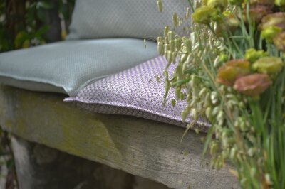 H.O.C.K. Linocea Outdoor Sitzkissen 40x40x6cm lila mit Biese col. 404520