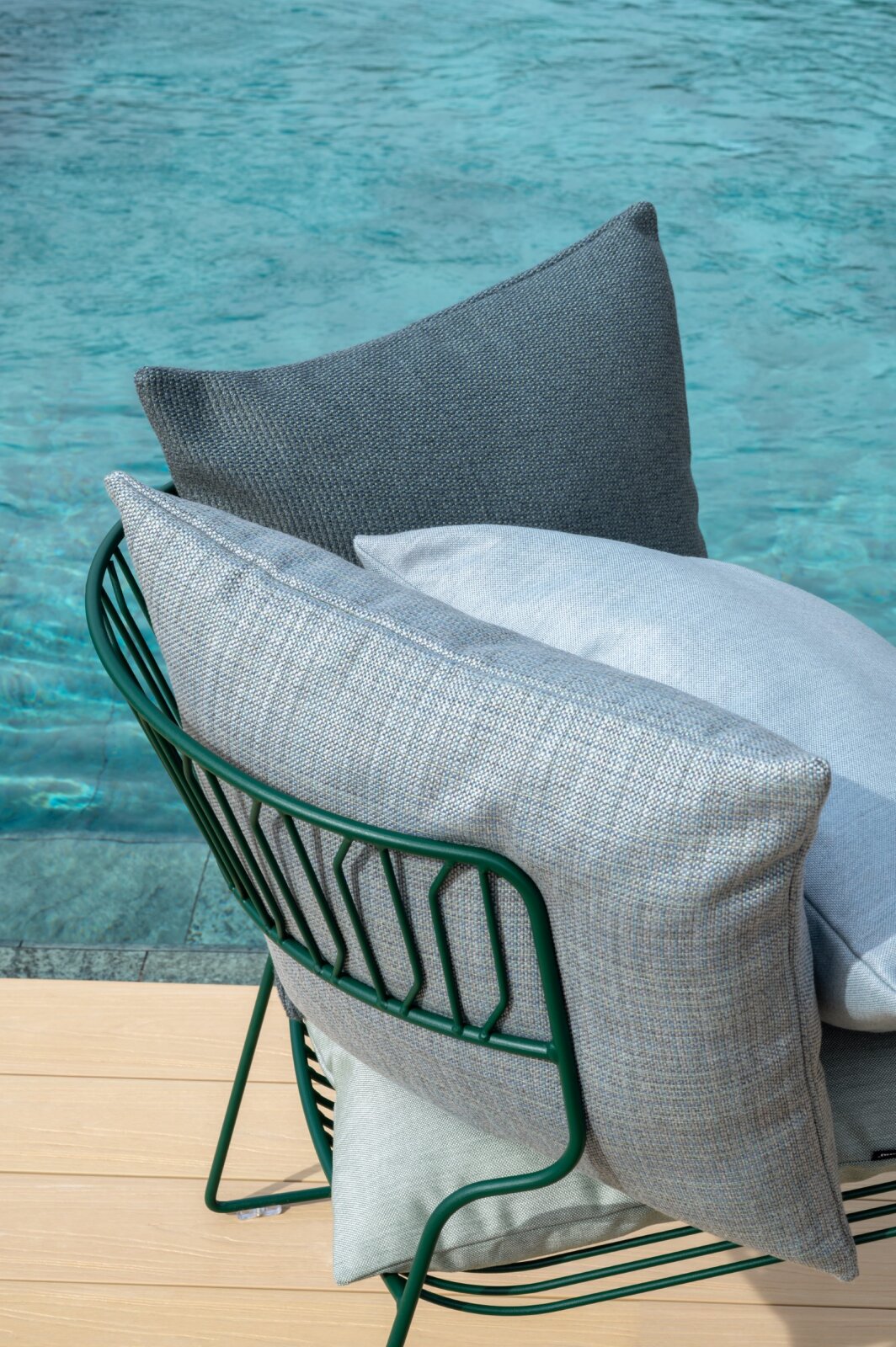 H.O.C.K. - AGORA Romy Outdoor Kissen 60x60cm mit Biese blau-grau kleingemustert col. 20092