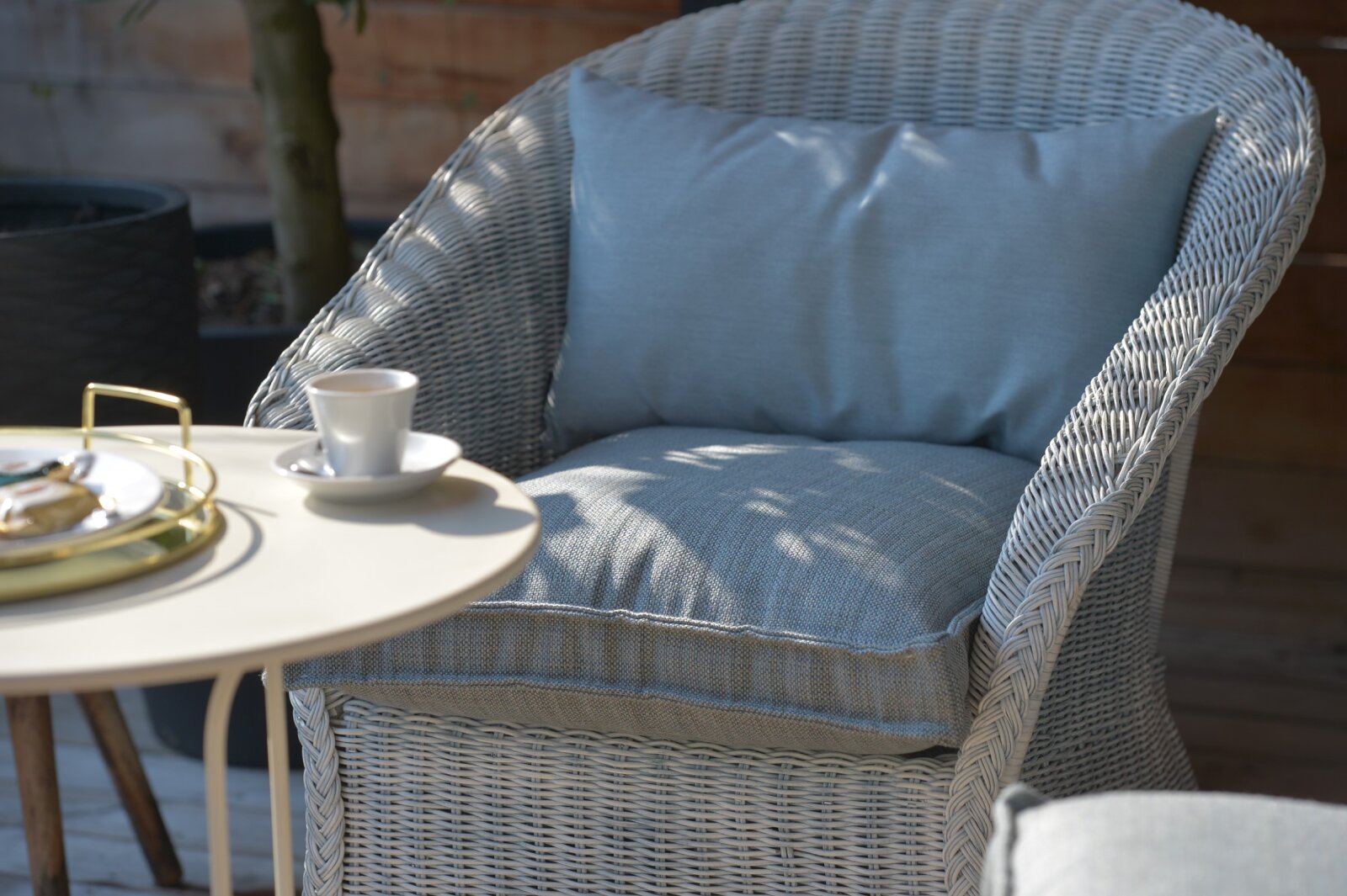 H.O.C.K. - AGORA Pamela Outdoor Sitzkissen BLISS 45x45x6cm hellblau mit Biese col. 1781
