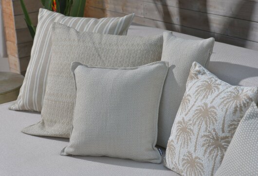 H.O.C.K. Aurora Outdoor Kissen 60x60cm Streifen natur taupe dolce