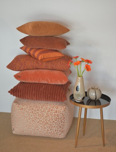 H.O.C.K. Tamaro Bean Cube Hocker 55x55x35cm salmon powder Leo-Muster