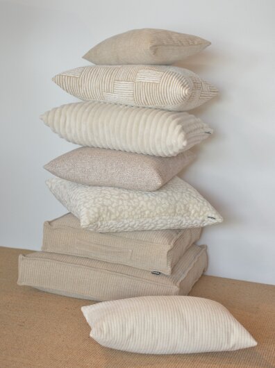 H.O.C.K. Jonny Dekokissen 50x30cm beige ecru schmaler Cord