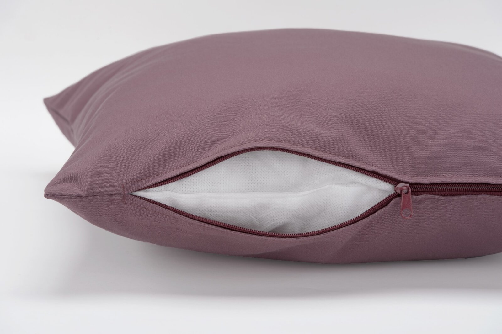 H.O.C.K. Classic Uni Outdoor Kissen 70x70cm brombeer