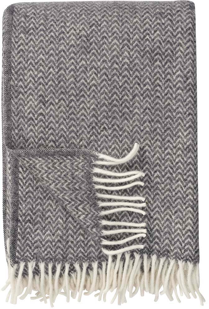 KLIPPAN Decke "Chevron" Plaid grau zickzack mit Fransen 130x200cm