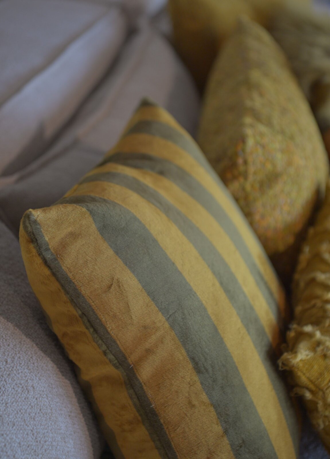 H.O.C.K. Lucy Dekokissen 50x30cm maiz olive Streifen