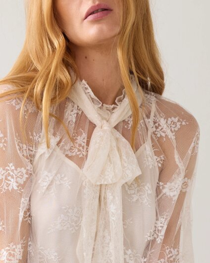 N.Y.A. | Summum A-Linien-Oberteil Bluse aus floraler Spitze creme