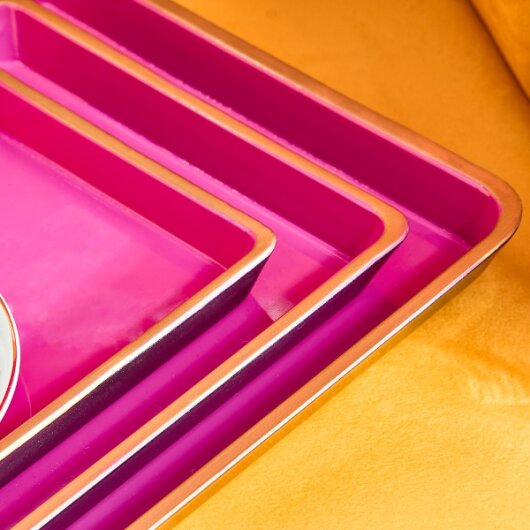 WV 3-teiliges Tablett-Set Pink mit goldener Umrandung