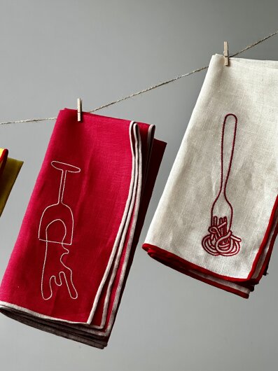 Maegen Servietten aus Leinen bestickt "Weinglas" 2er Pack