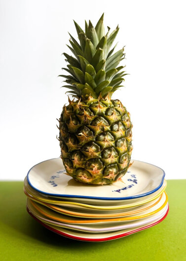 Maegen Steingut Teller mit Spruch "good food and good company" | olive