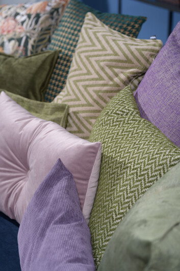 H.O.C.K. Zircono Hocker Cube eckig 45x45x45cm grün col. 15 Zickzack