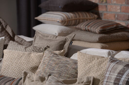 H.O.C.K. Zircono Hocker Cube eckig 45x45x45cm beige Zickzack