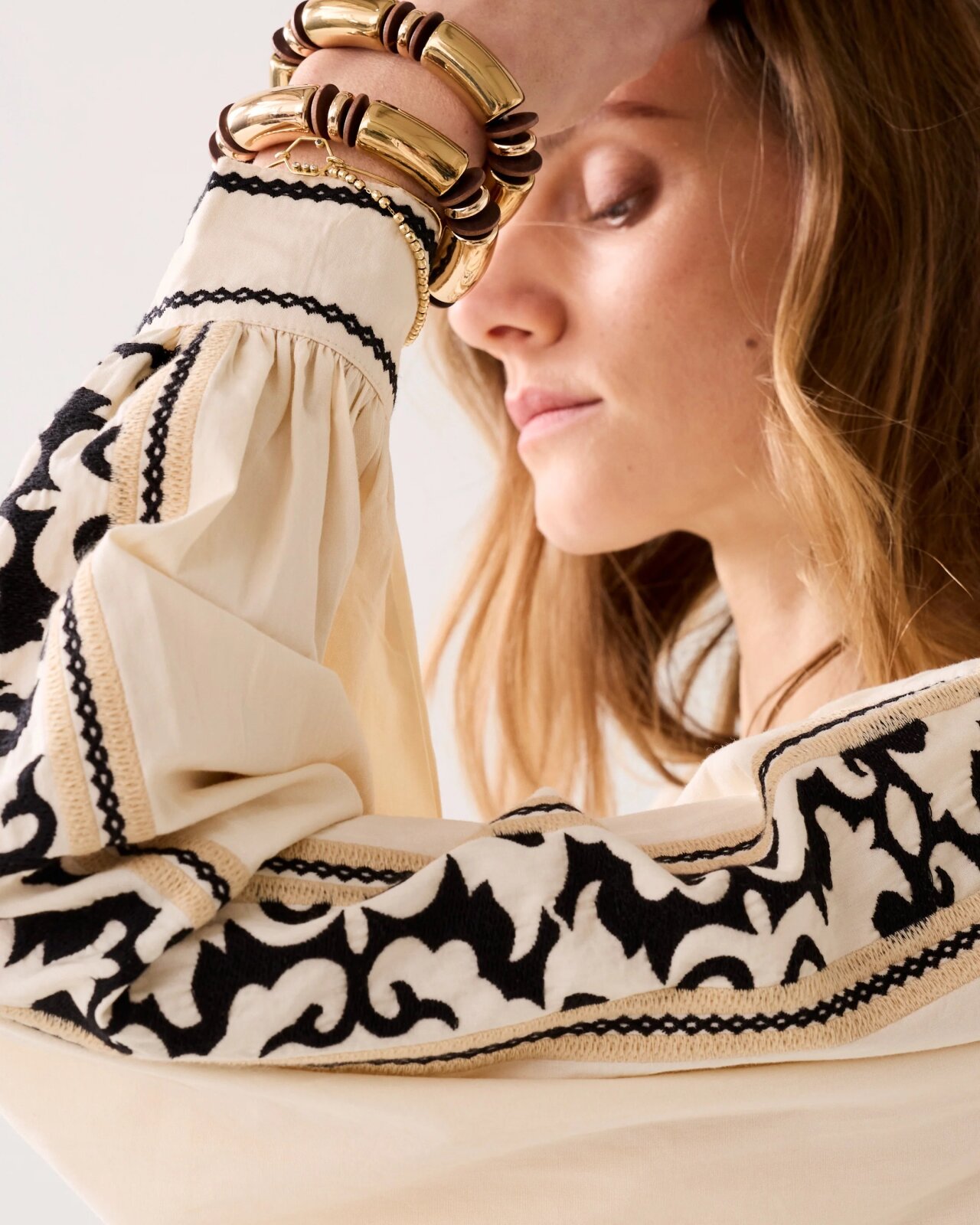 N.Y.A. | Summum Bestickte Bluse crispy Baumwolle creme beige