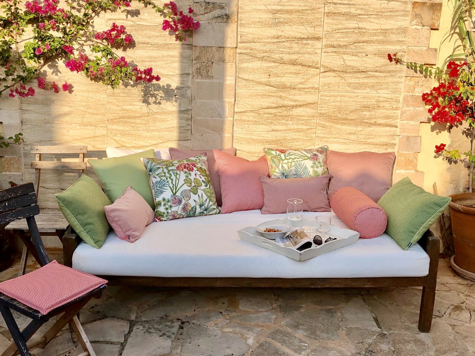 H.O.C.K. Lino-Leinen Outdoor Matratzenkissen 50x50x10cm melange berry