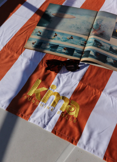 KIMA Strandhandtuch "Stripe" terracotta weiß XXL 180x110cm Mikrofaser gestreift