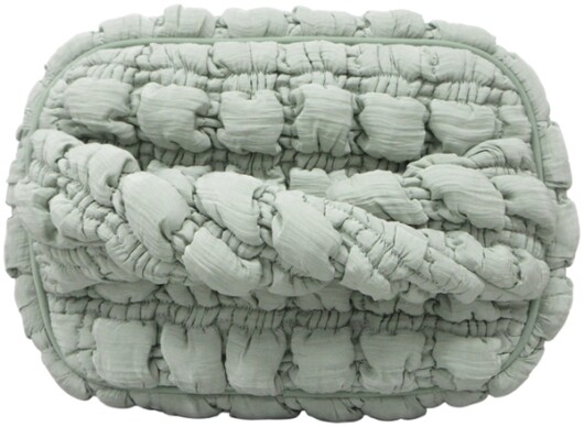 EJA Kosemtiktasche mintgrün gesteppt klein ca. 18x9x10cm