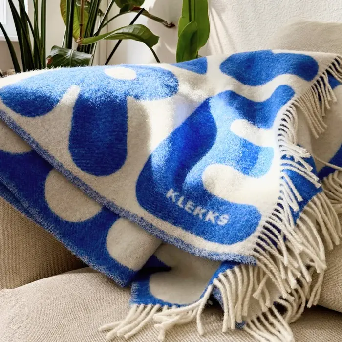 KLEKKS Wolldecke "AMORE" blau beige mit Fransen 130x200cm