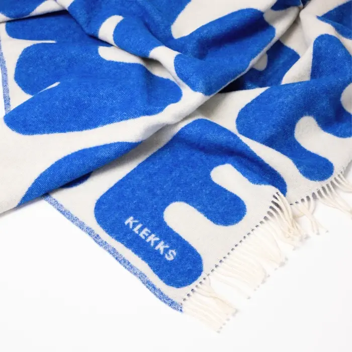 KLEKKS Wolldecke "AMORE" blau beige mit Fransen 130x200cm