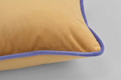 H.O.C.K. Nobile Samt Kissen 50x50cm honey-orange – Keder ultraviolet | Samtkissen
