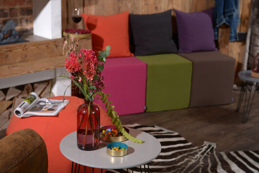 H.O.C.K. Livigno Cube / Sitzwürfel 45x45x45cm fuchsia 700
