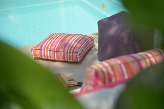 H.O.C.K. Yucatan Outdoor Matratzenkissen 50x50x10cm pink stripes sun