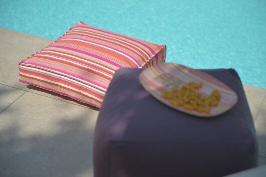 H.O.C.K. Yucatan Outdoor Matratzenkissen 50x50x10cm pink stripes sun