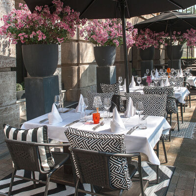 H.O.C.K. Classic Streifen Outdoor Kissen 50x50cm schwarz sun