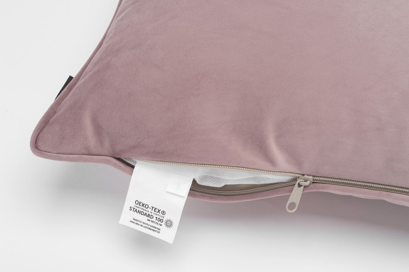 H.O.C.K. Nobile Samt Kissen 50x30cm light-rosy 023 rose