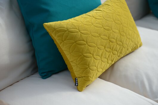 H.O.C.K. Soft Nobile Kissen 50x30cm maiz 026 gelb