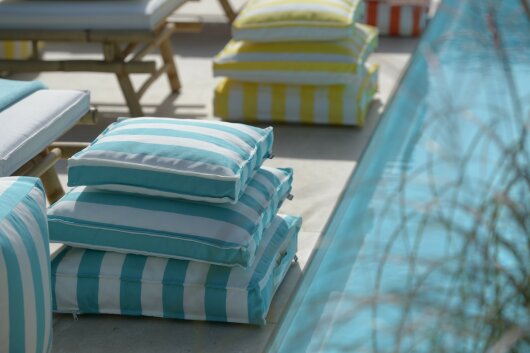 H.O.C.K. Classic Streifen Outdoor Sitzkissen 40x40x5cm navy blau