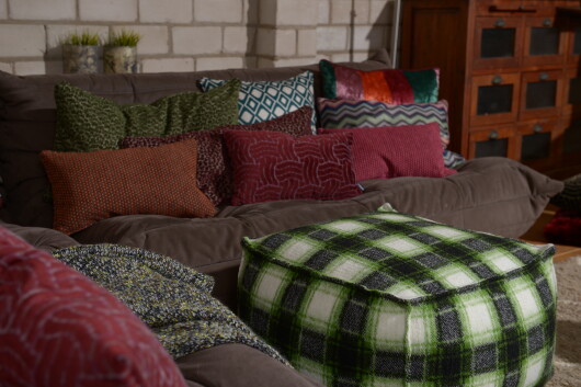 H.O.C.K. Scorpio Bean Cube Pouf 55x55x35cm green col. 2