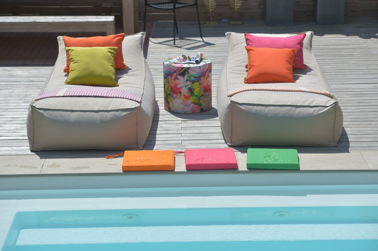 H.O.C.K. Beach Life Outdoor Hocker rund Pouf ø45x45cm Flower
