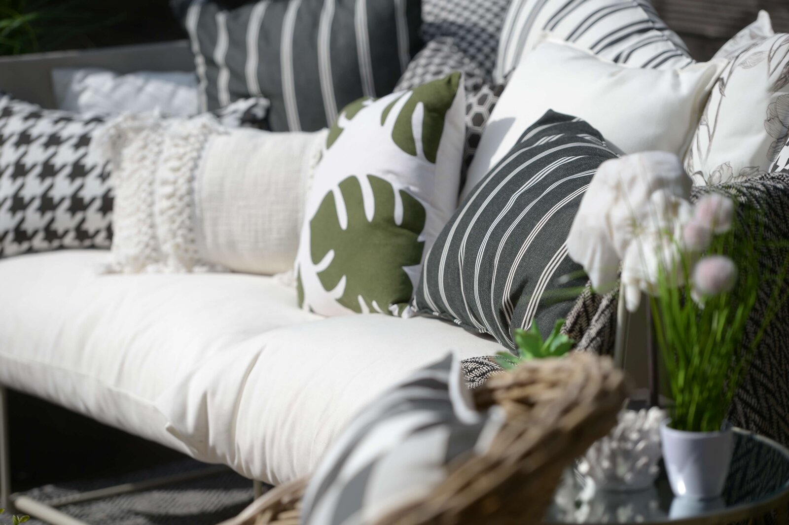 H.O.C.K. New England Outdoor Kissen mit Keder 60x40cm black stripes