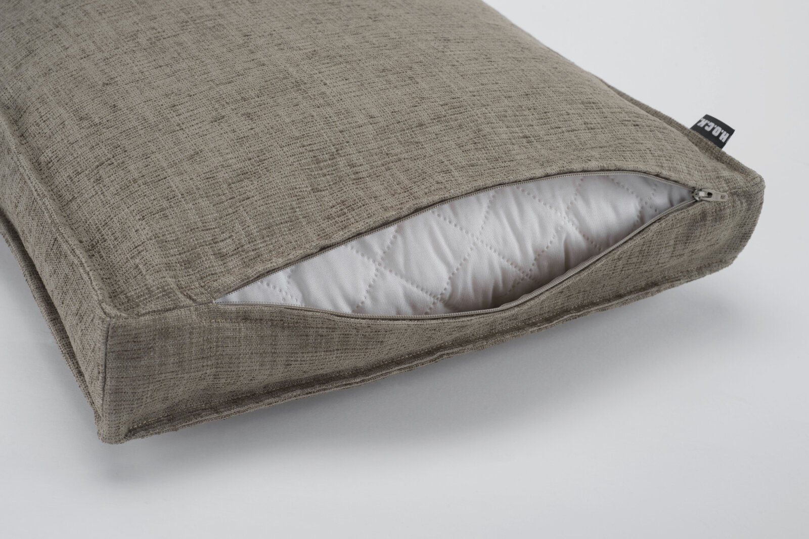 H.O.C.K. Addicted Sitzkissen mit Biese 40x40x5cm taupe col. 04