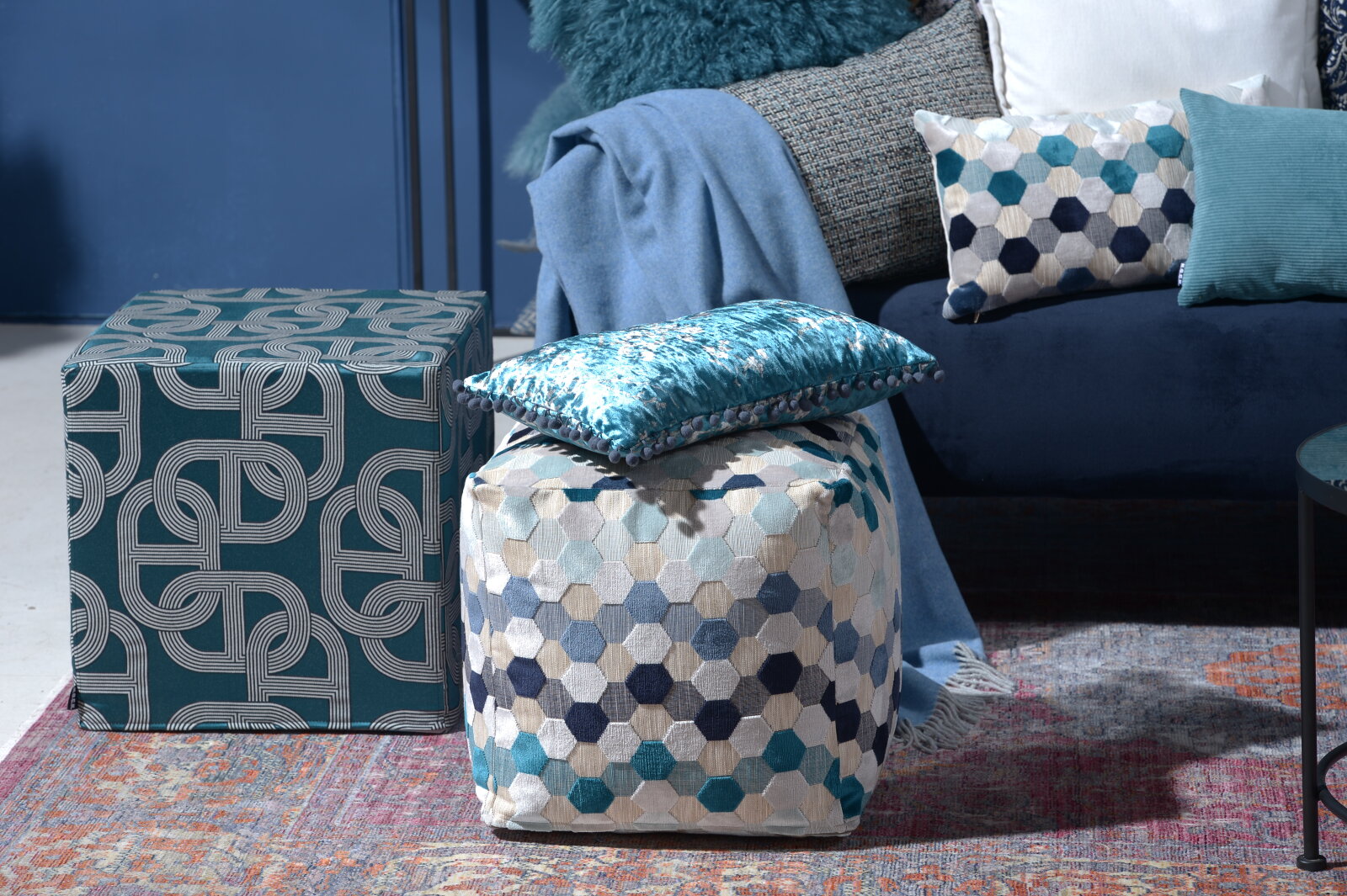 H.O.C.K. Blue Moon Bean Cube Pouf 40x40x40cm dots blue col. 538
