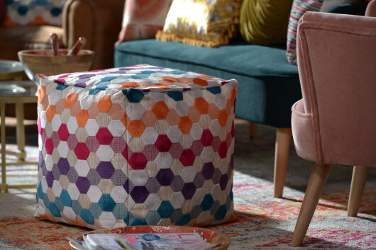 H.O.C.K. Red Moon Bean Cube Pouf 40x40x40cm dots red col. 539