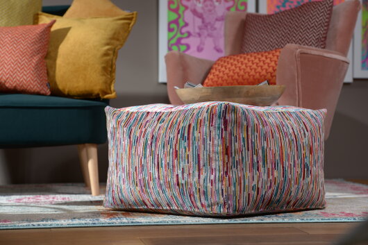 H.O.C.K. Swirly Line Bean Cube Pouf 55x55x35cm col. 540