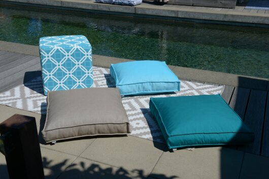 H.O.C.K. Classic Uni Outdoor Sitzkissen Palettenkissen Bodenkissen BODO 60x60x10cm manzana aqua col. 109