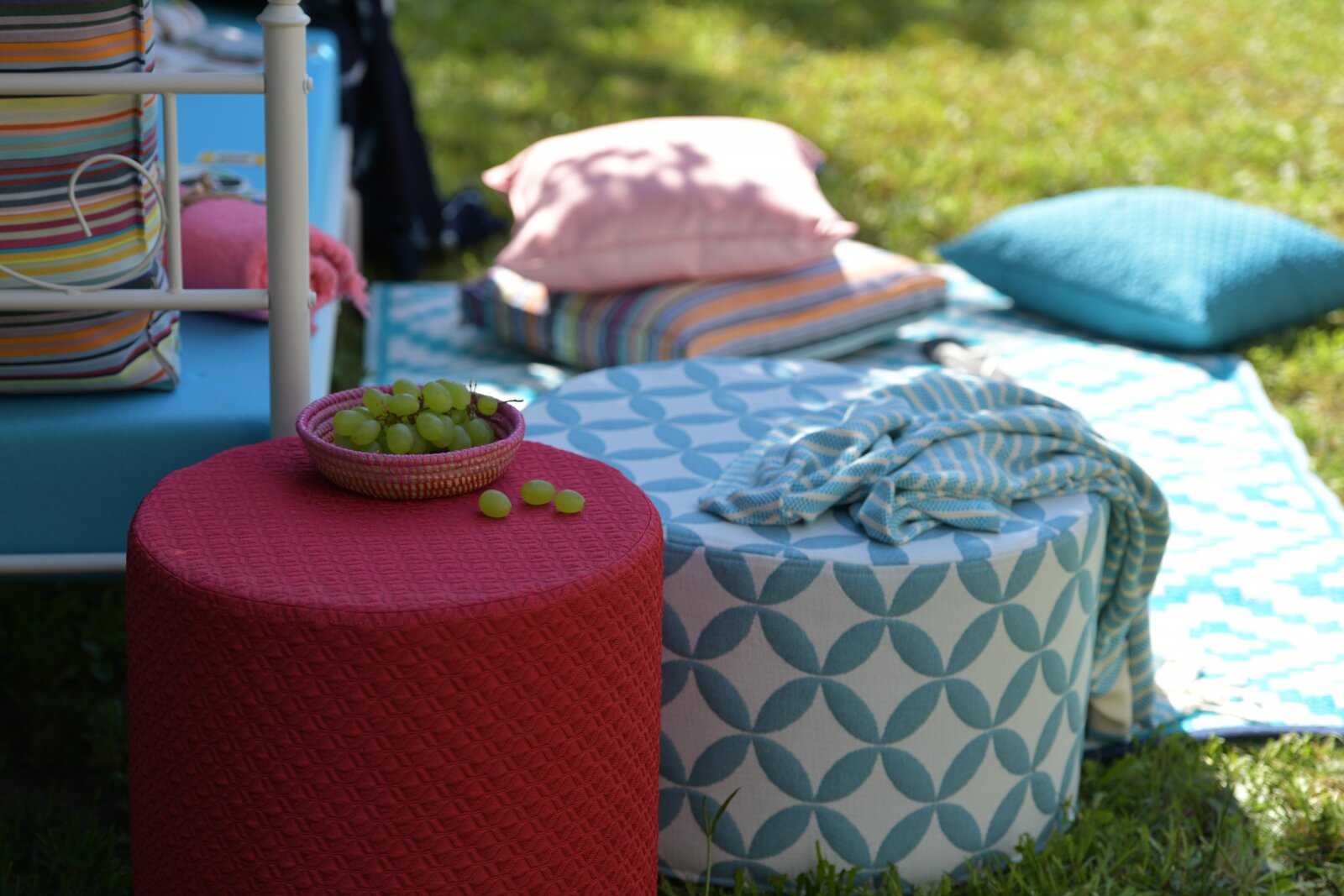 H.O.C.K. Luna Outdoor Hocker rund Pouf ø60x40cm petrol türkis