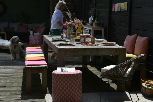 H.O.C.K. Luna Outdoor Hocker rund Pouf ø60x40cm berry
