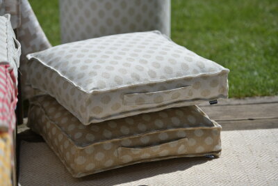 H.O.C.K. Banno dots Outdoor Matratzenkissen Punkte 50x50x10cm beige nanu