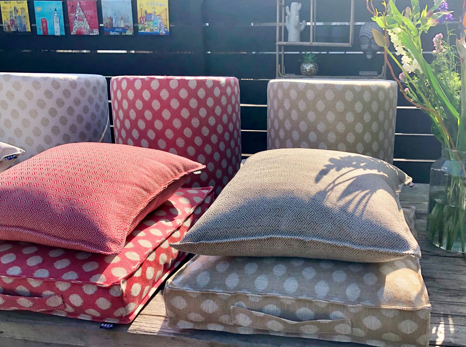 H.O.C.K. Billy Outdoor Kissen mit Biese 50x50cm rot nanu hockdich