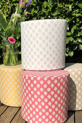 H.O.C.K. Banno dots Outdoor Hocker rund Pouf ø45x45cm Punkte rot nanu