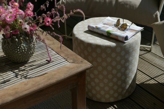 H.O.C.K. Banno dots Outdoor Hocker rund Pouf ø45x45cm Punkte beige nanu