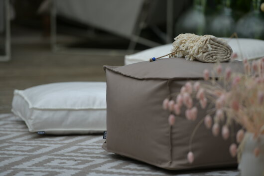 H.O.C.K. Miami Outdoor Blobby Bean Cube Pouf ca. 55x55x35cm taupe 11-8008 almond Cube wasserabweisend